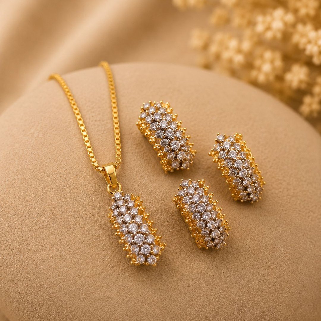 Beautiful diamond Set Chain